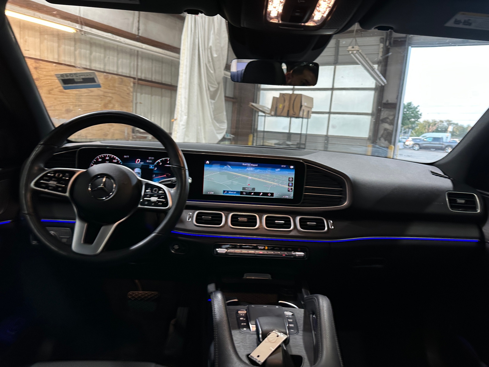 Thumbnail: 2021 Mercedes-Benz GLE - 2