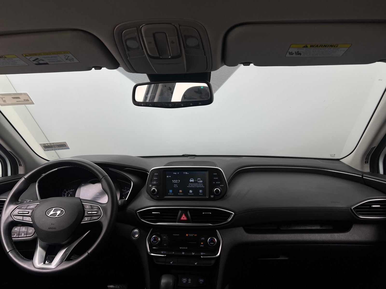 Thumbnail: 2019 Hyundai Santa Fe - 3