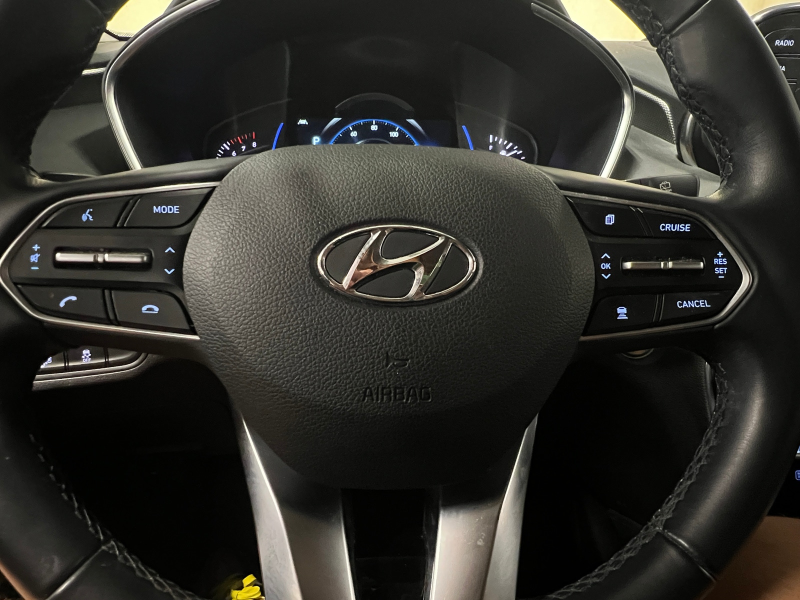 Thumbnail: 2019 Hyundai Santa Fe - 5