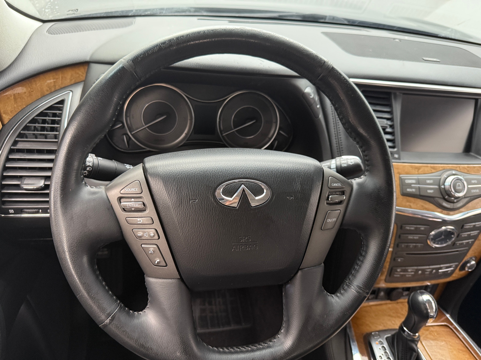 Thumbnail: 2013 INFINITI QX56 - 4
