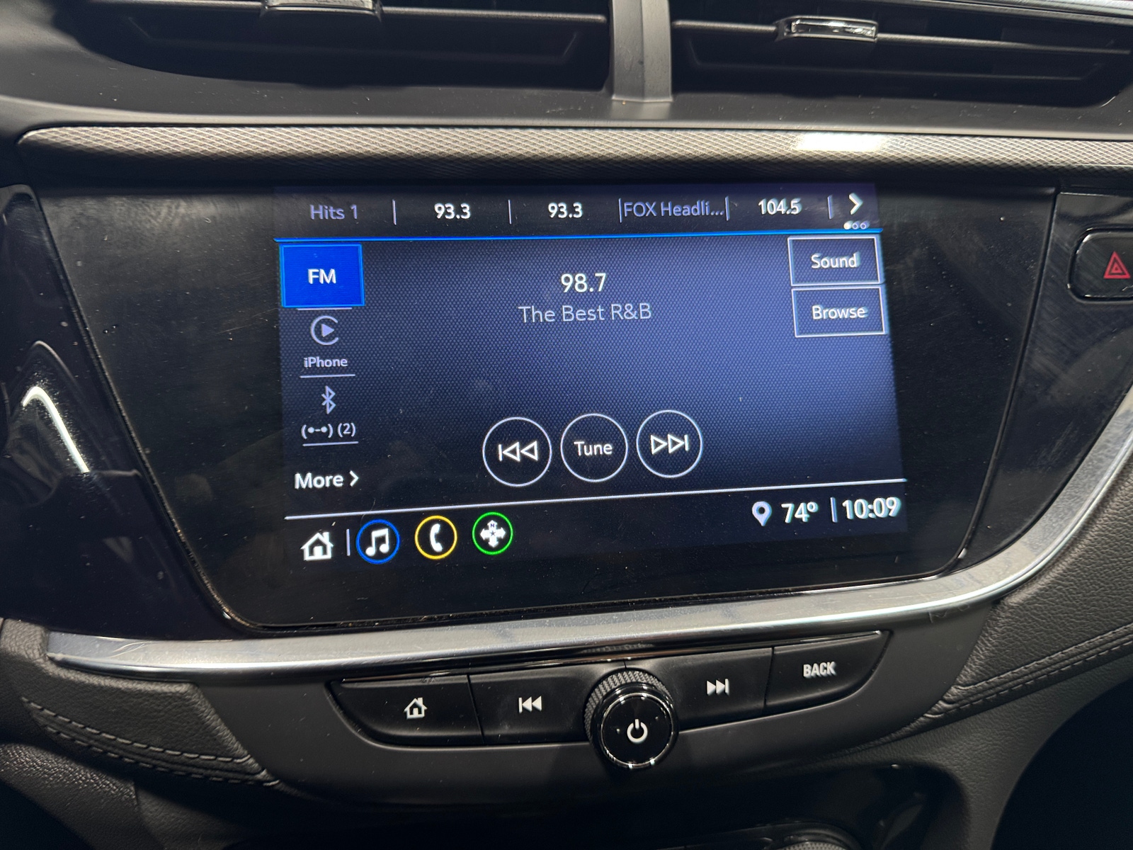 Thumbnail: 2023 Buick Encore GX - 4
