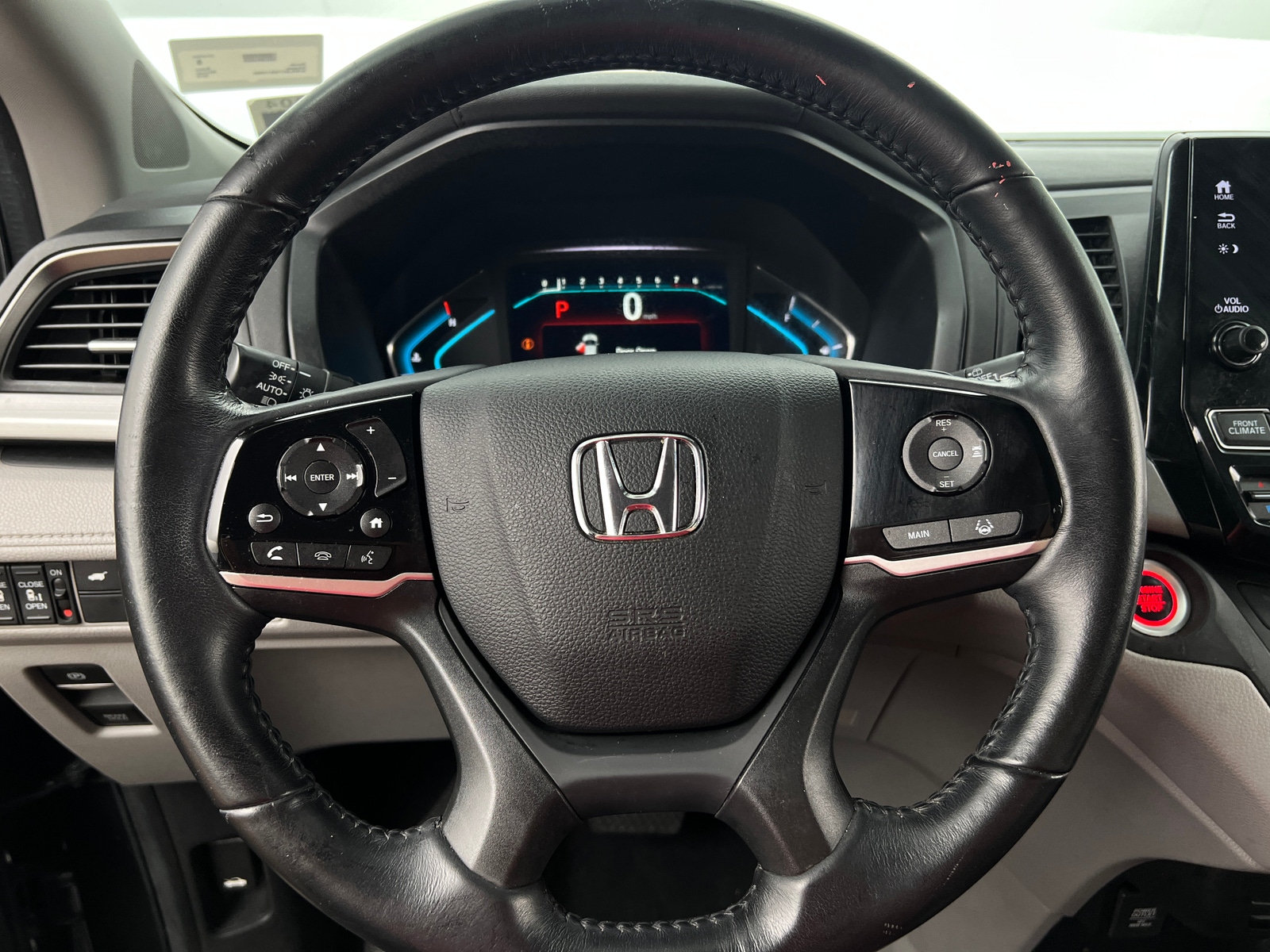 Thumbnail: 2019 Honda Odyssey - 4