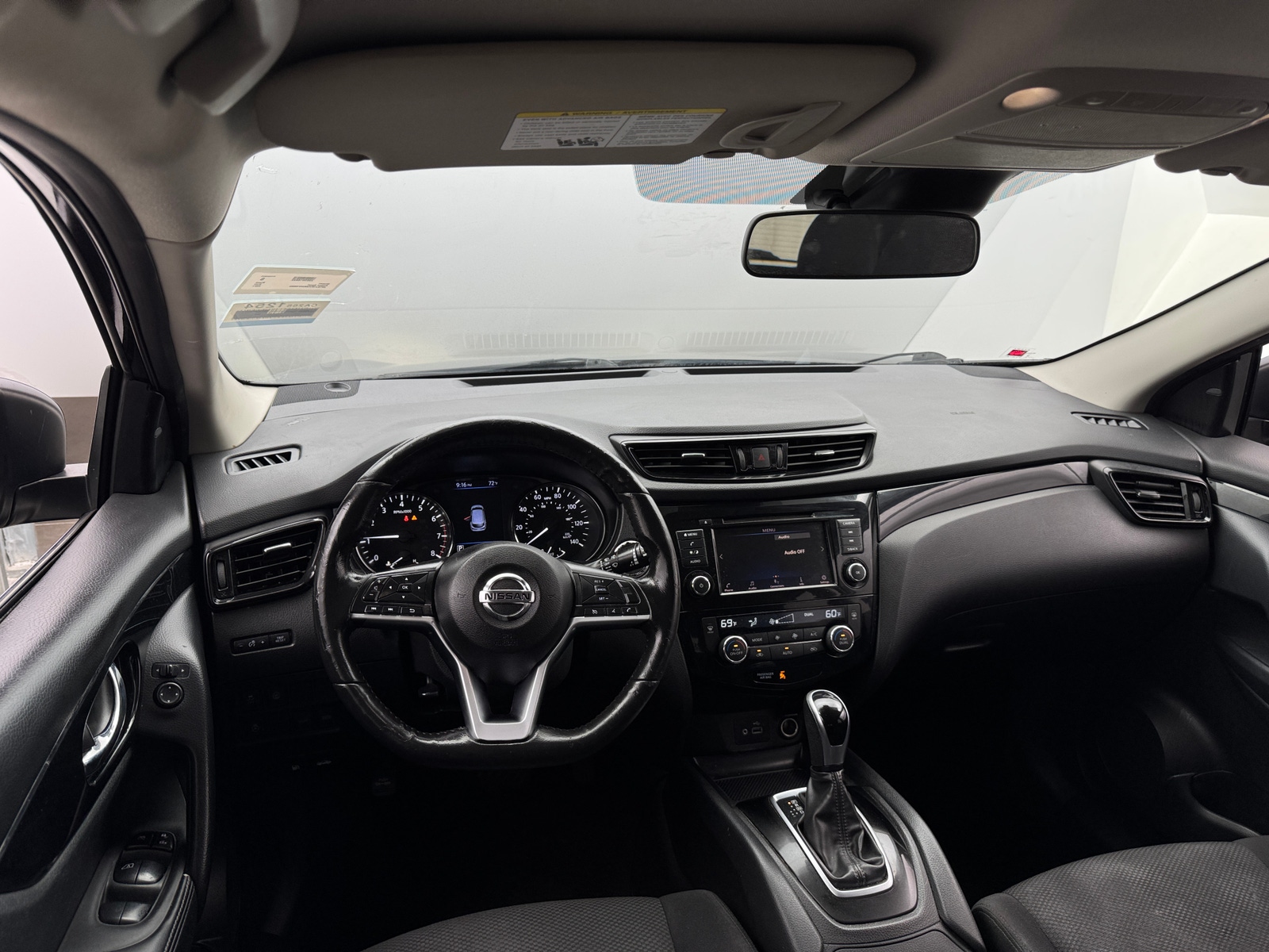 Thumbnail: 2021 Nissan Rogue Sport - 3