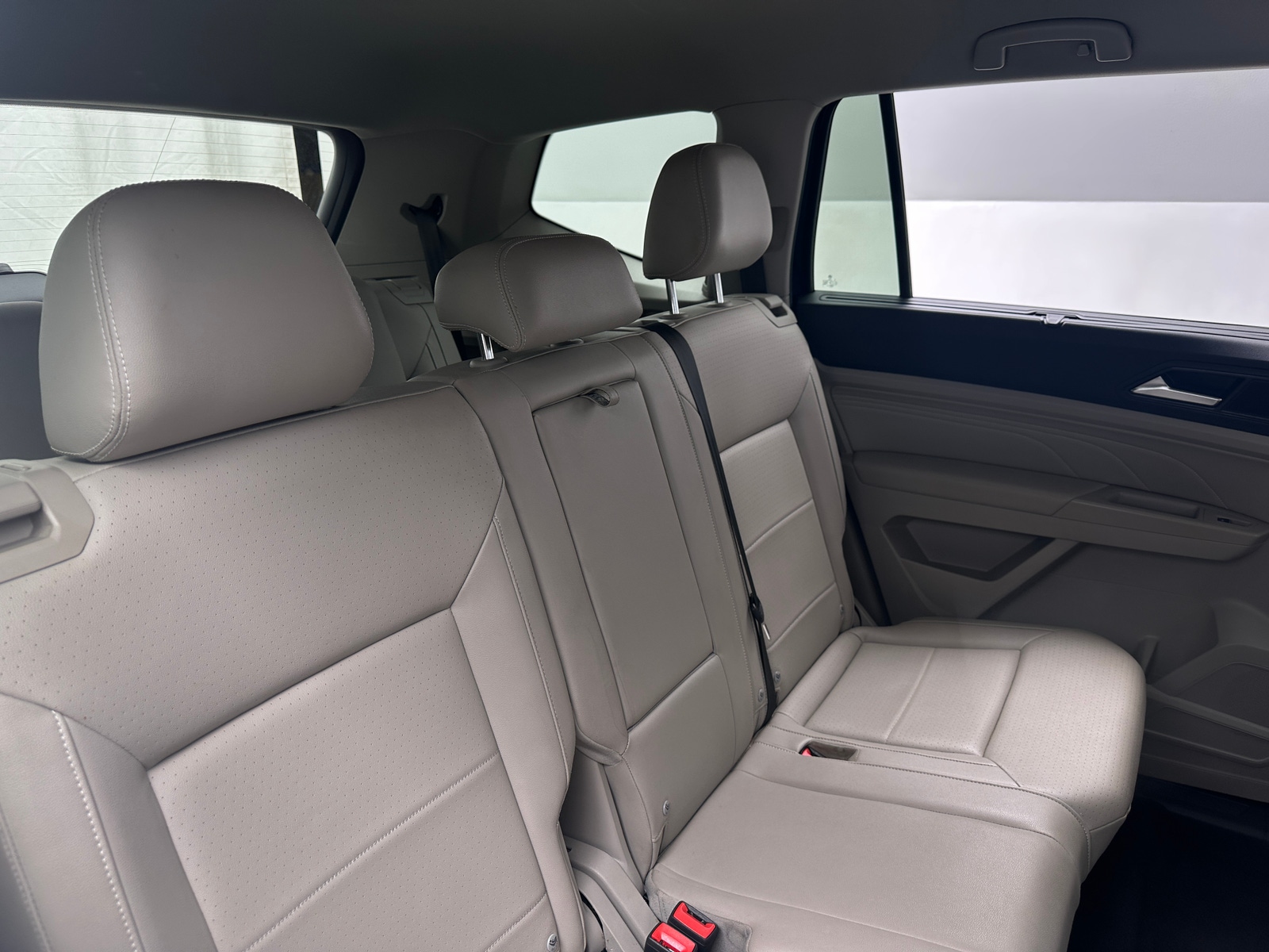 Thumbnail: 2021 Volkswagen Atlas - 6