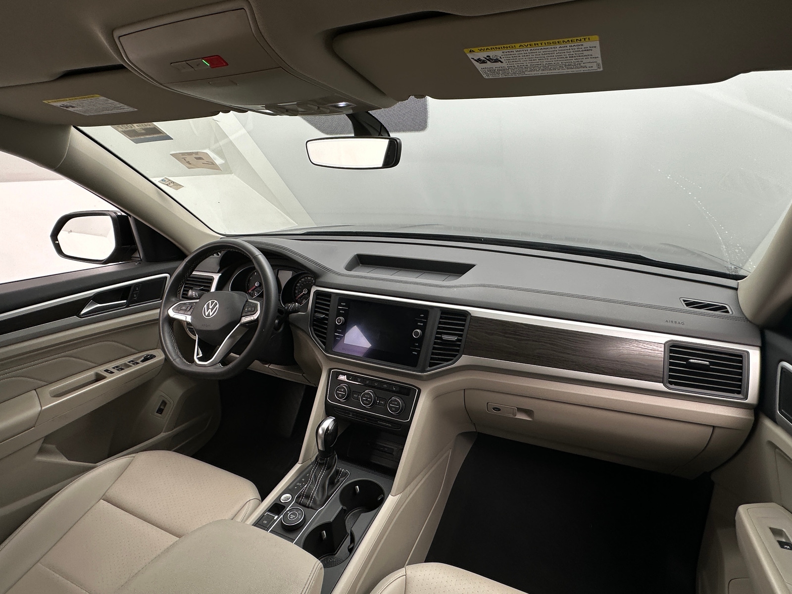 Thumbnail: 2021 Volkswagen Atlas - 3