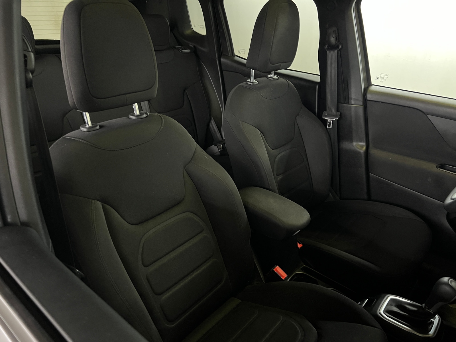 Thumbnail: 2018 Jeep Renegade - 2