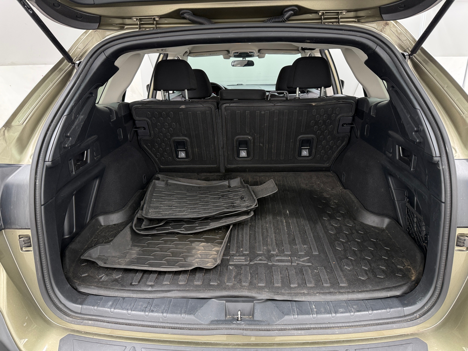 Thumbnail: 2022 Subaru Outback - 7