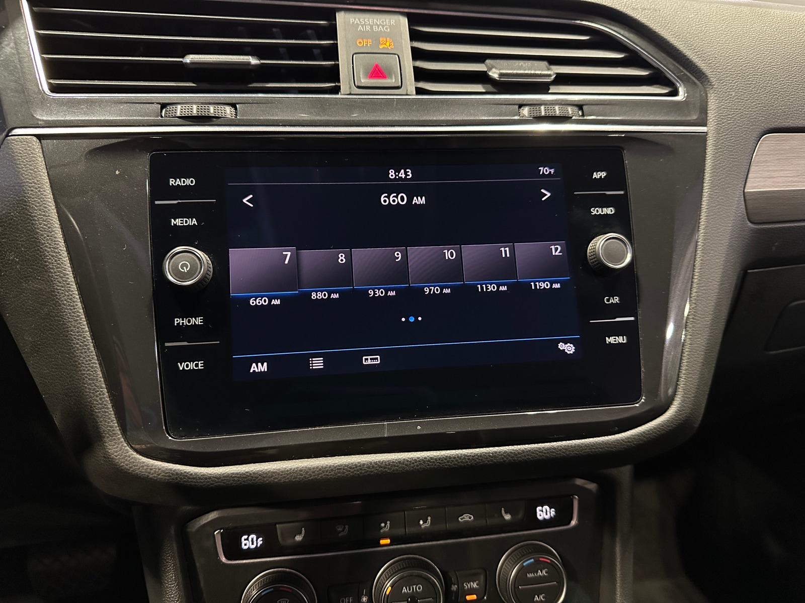 Thumbnail: 2019 Volkswagen Tiguan - 3