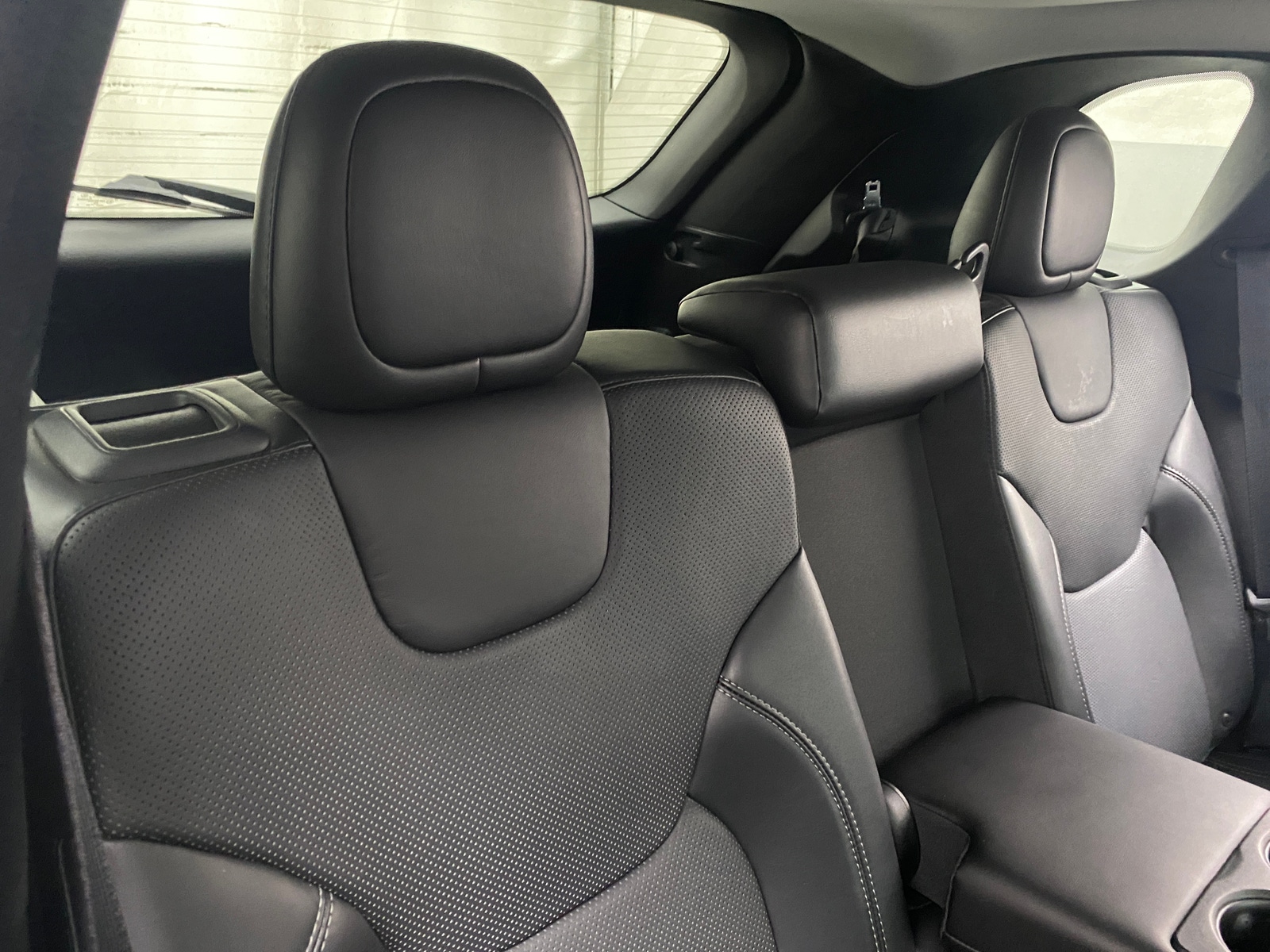 Thumbnail: 2019 Jeep Cherokee - 5