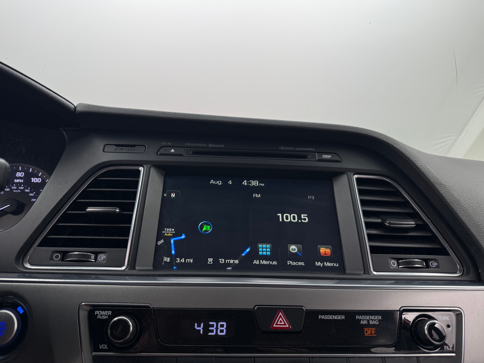 Thumbnail: 2016 Hyundai Sonata - 4