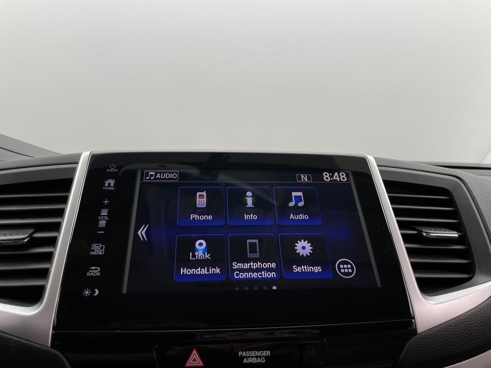Thumbnail: 2018 Honda Pilot - 3