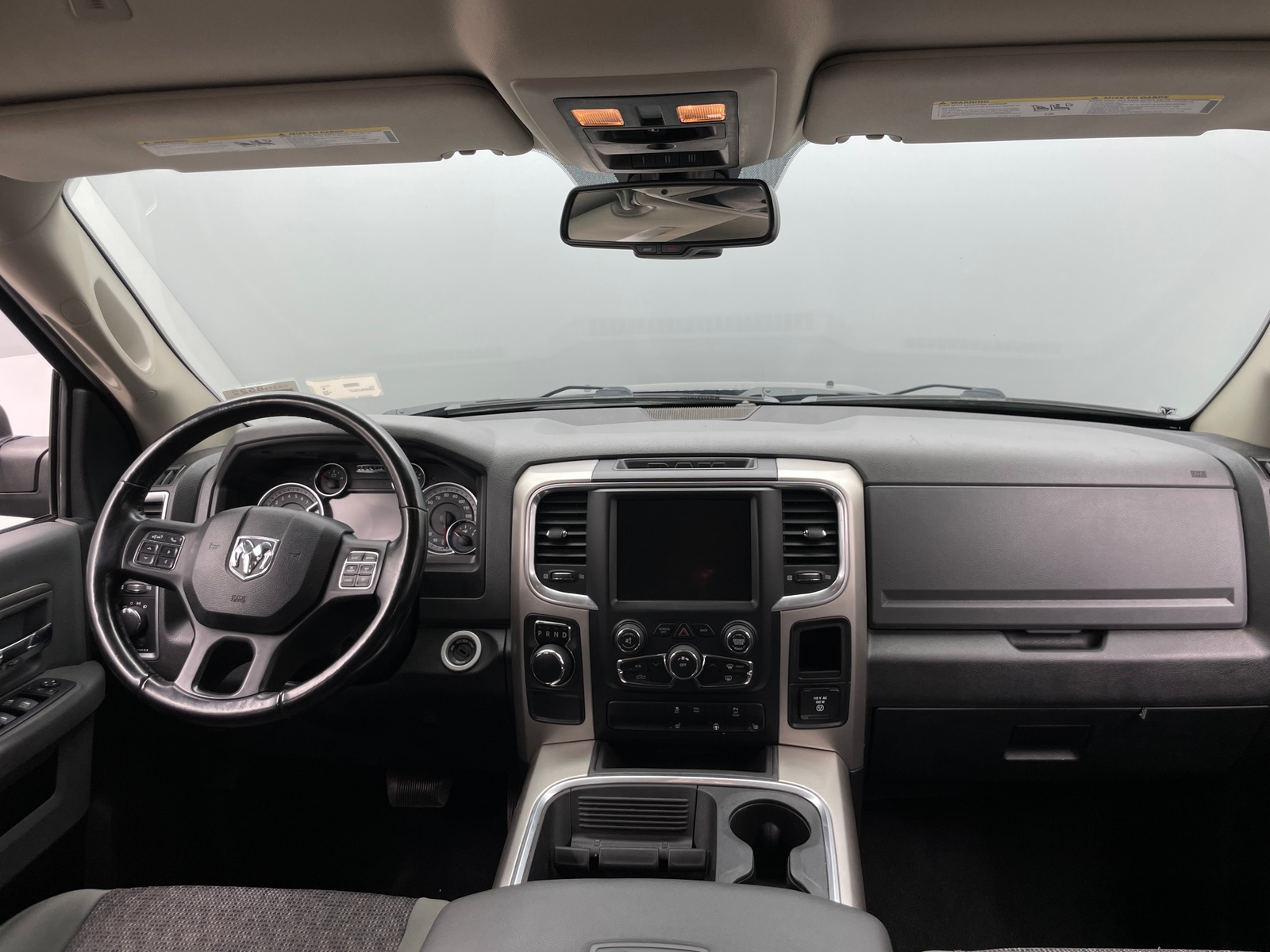 Thumbnail: 2020 RAM 1500 Classic - 3