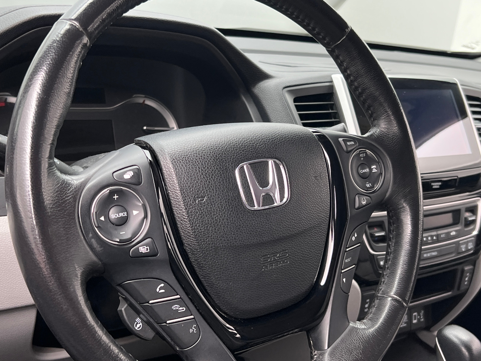 Thumbnail: 2018 Honda Ridgeline - 4