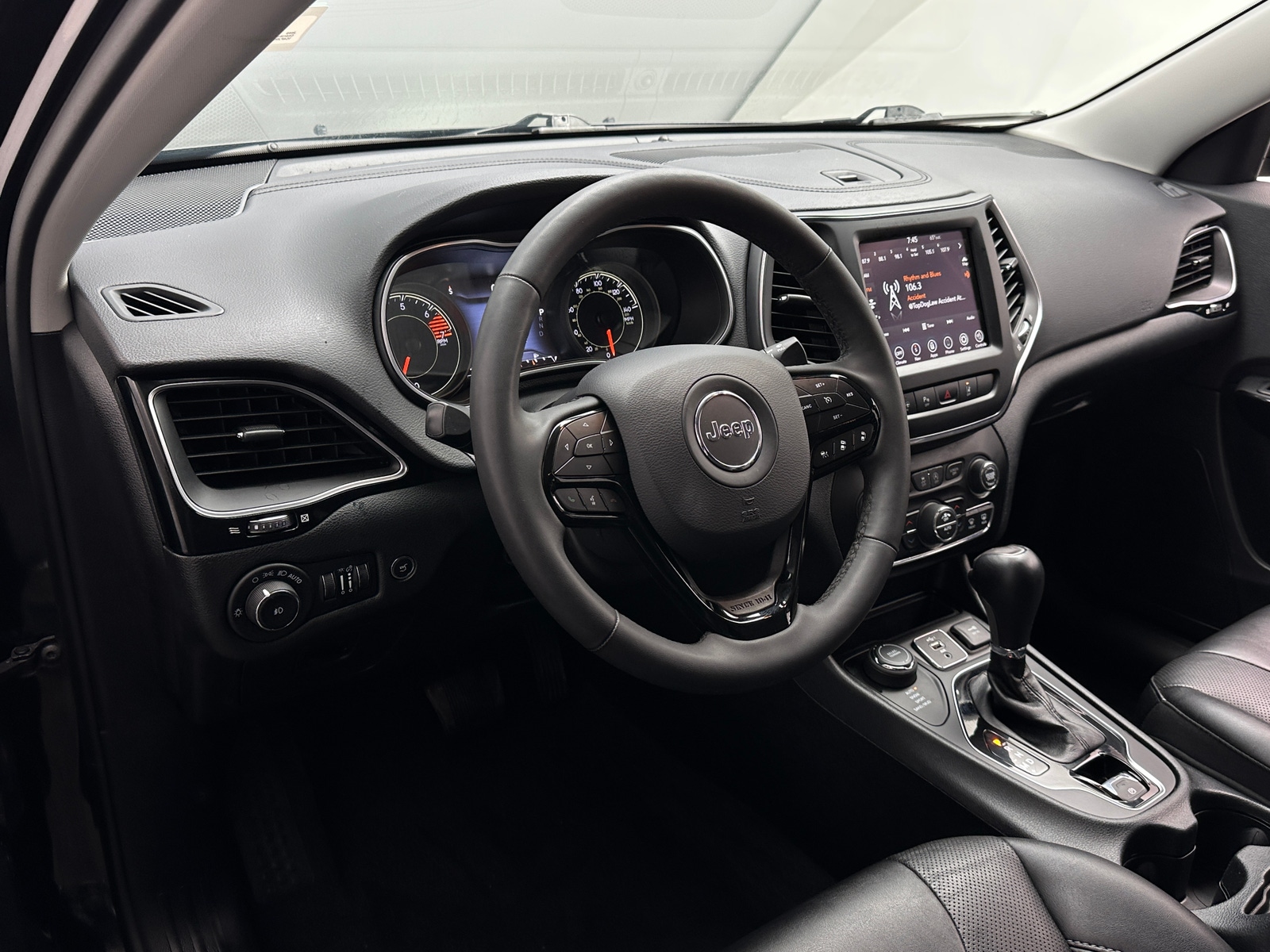 Thumbnail: 2023 Jeep Cherokee - 2