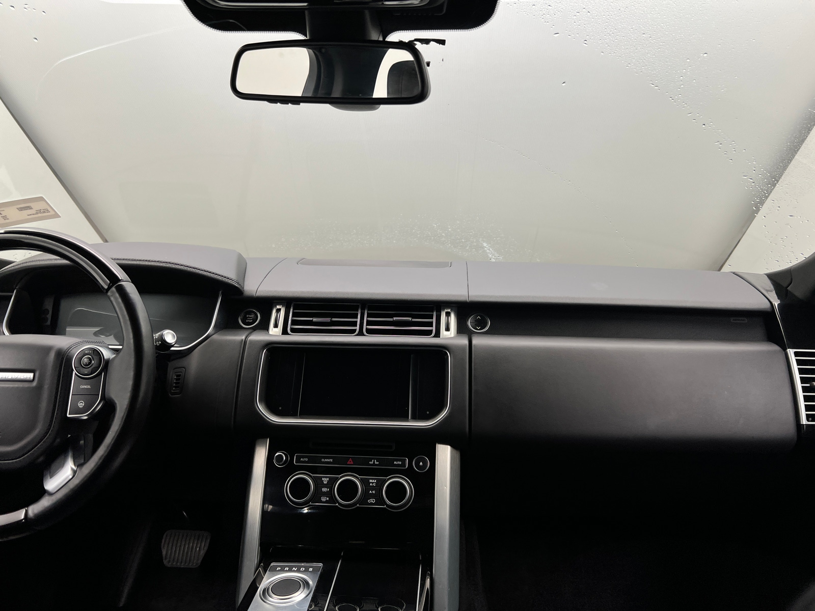 Thumbnail: 2016 Land Rover Range Rover - 3