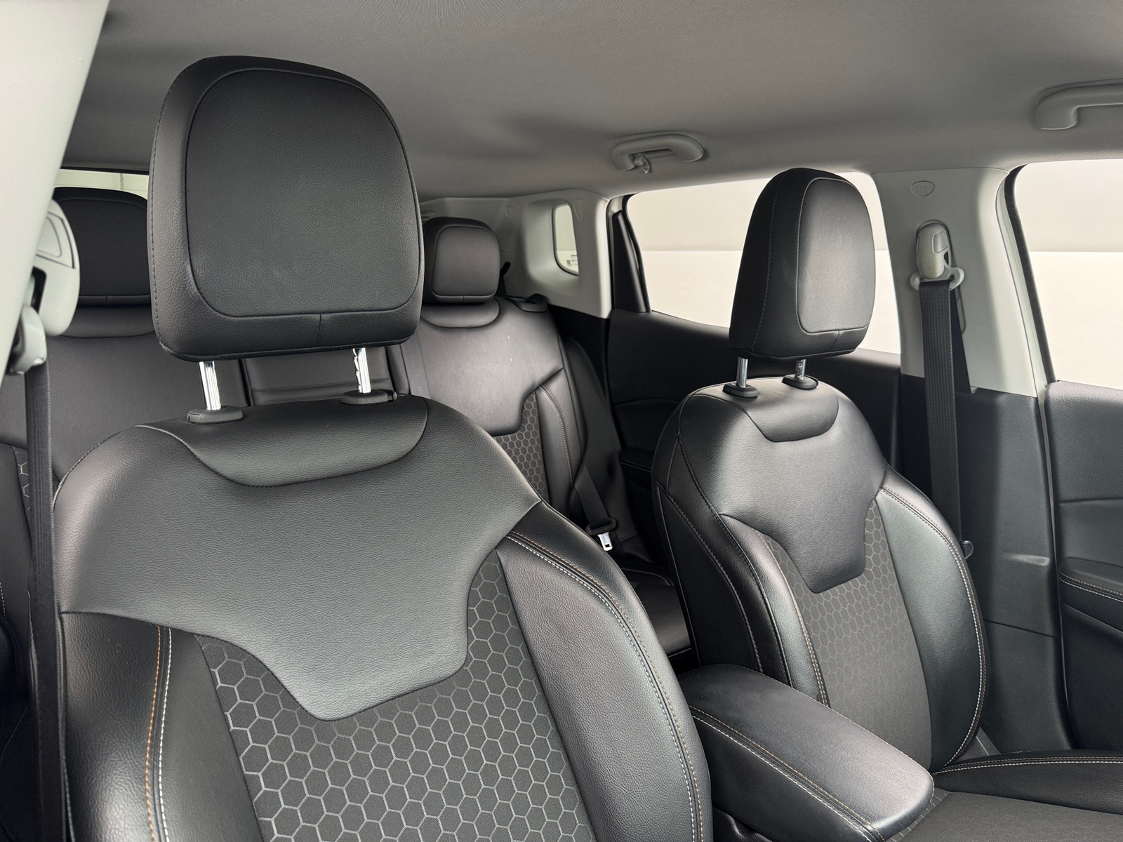 Thumbnail: 2018 Jeep Compass - 2