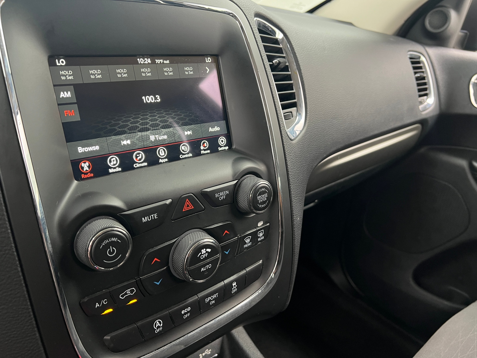 Thumbnail: 2018 Dodge Durango - 4
