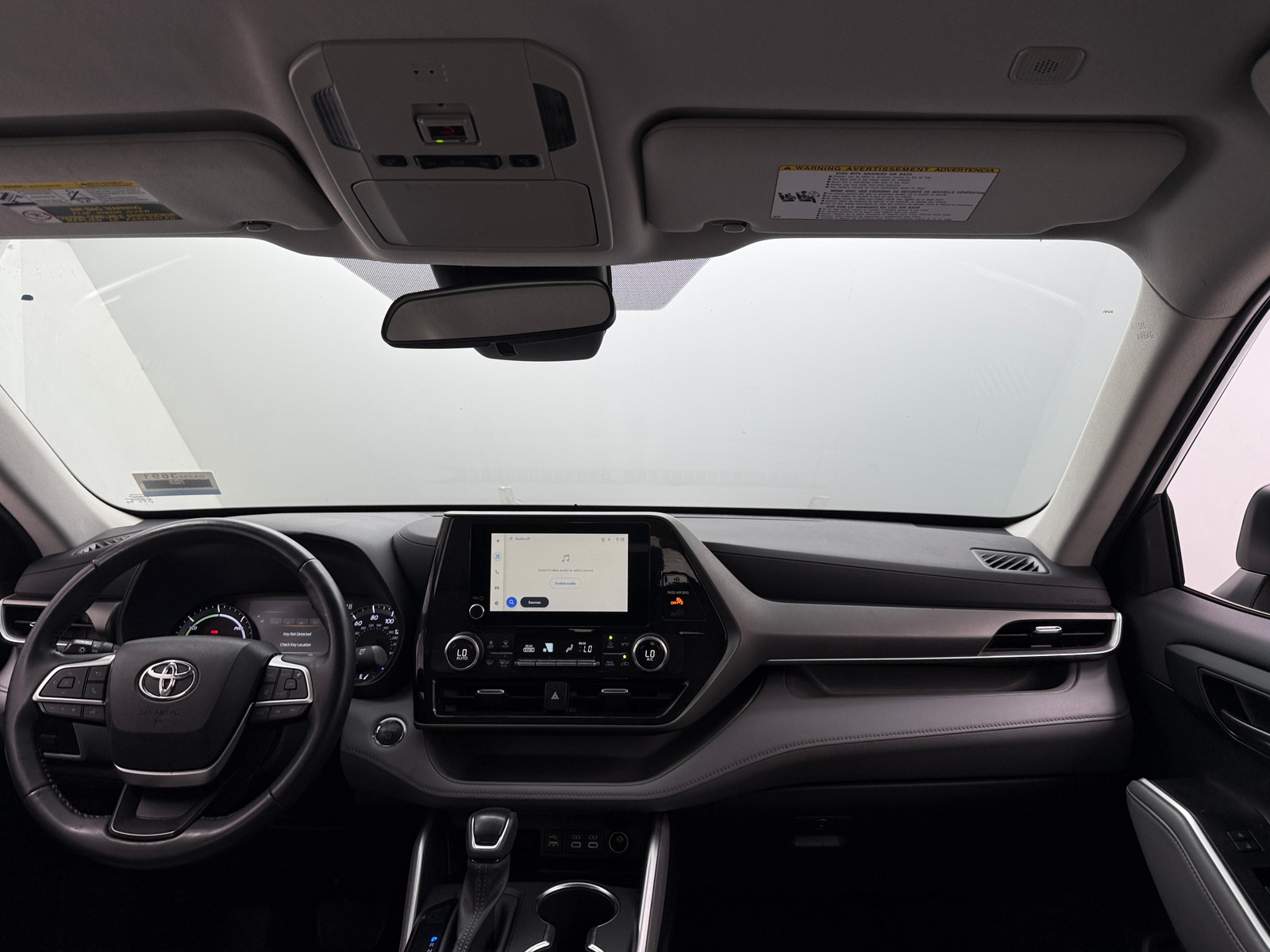 Thumbnail: 2023 Toyota Highlander - 3