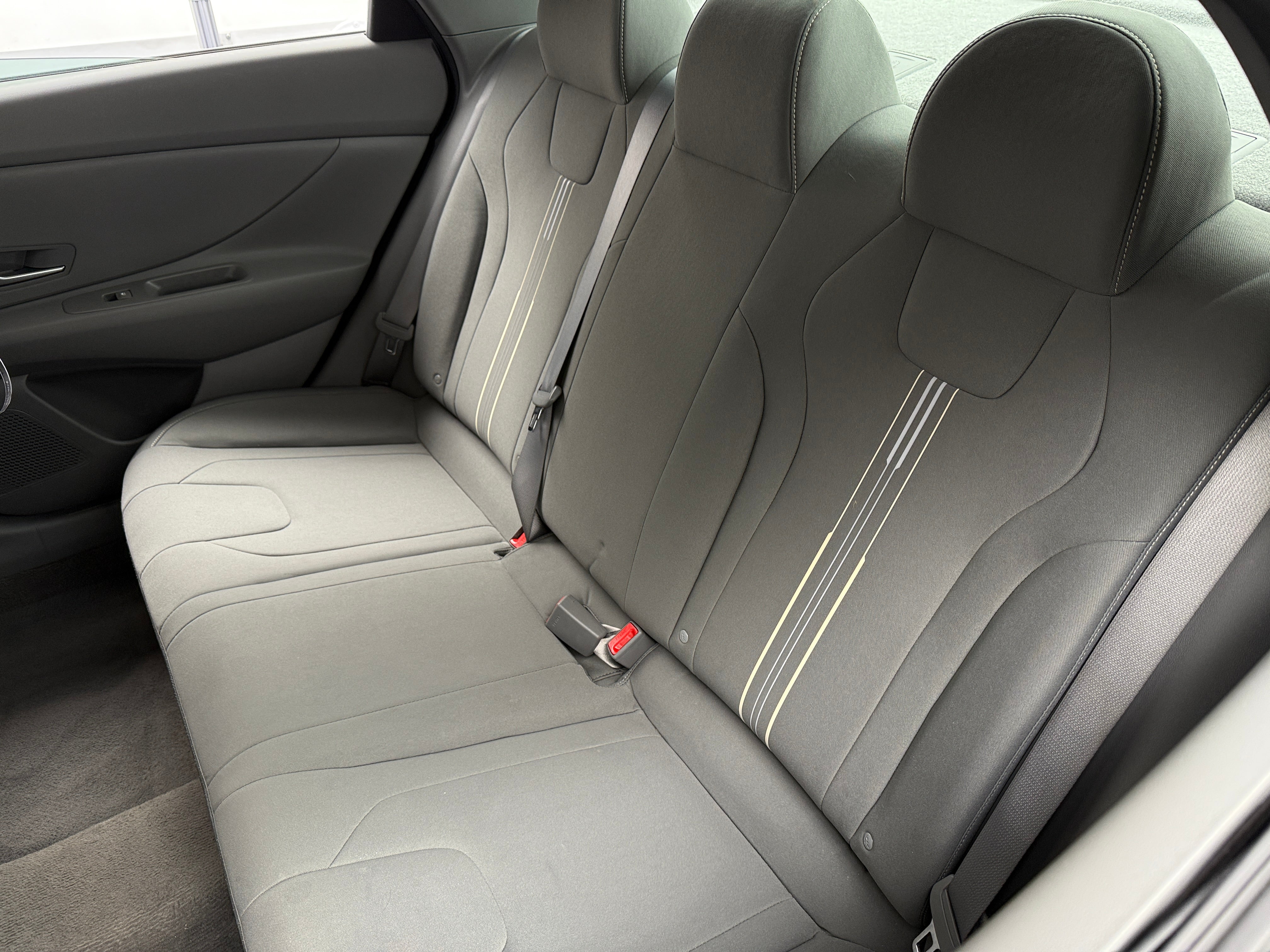 Thumbnail: 2023 Hyundai Elantra - 6