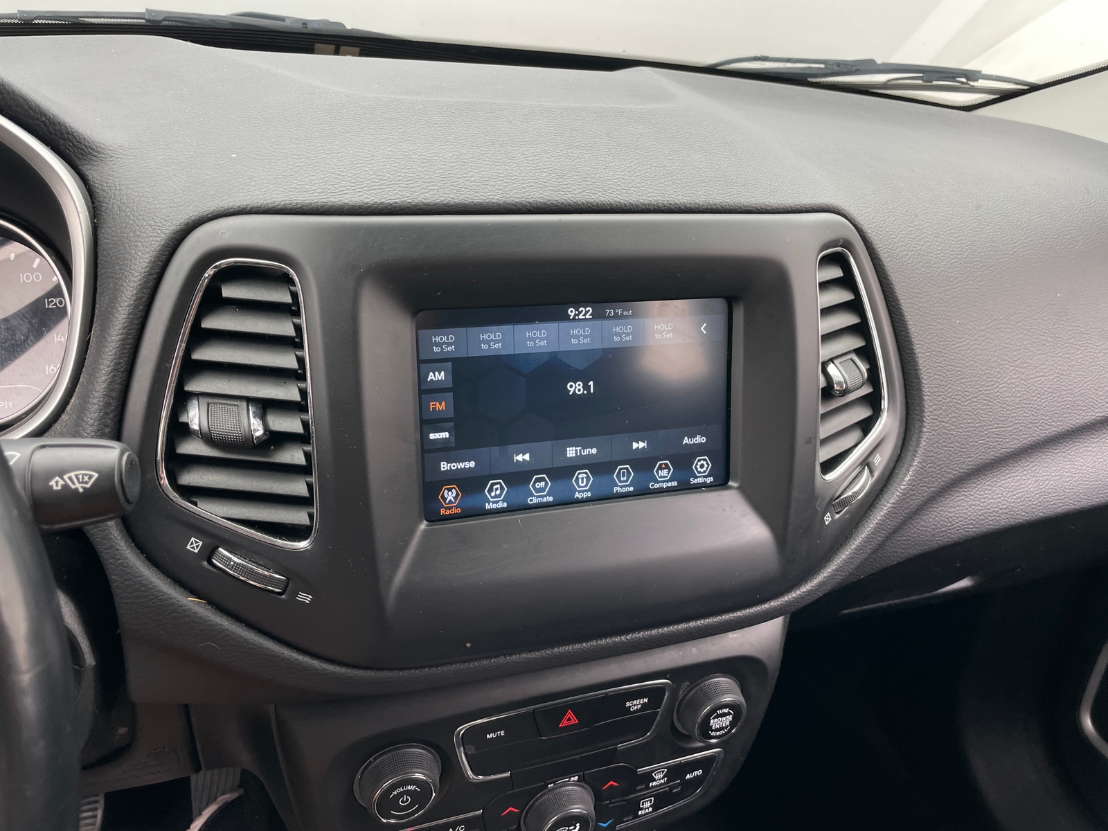 Thumbnail: 2020 Jeep Compass - 4