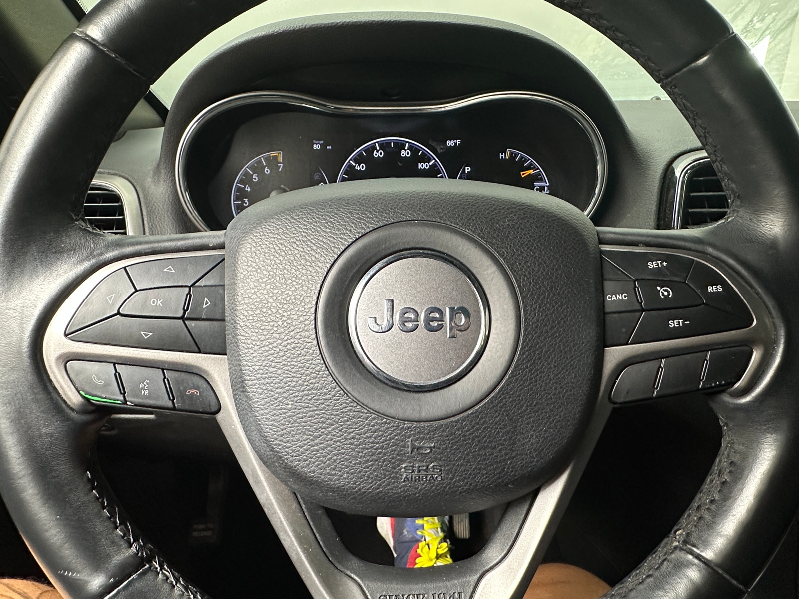 Thumbnail: 2019 Jeep Grand Cherokee - 4