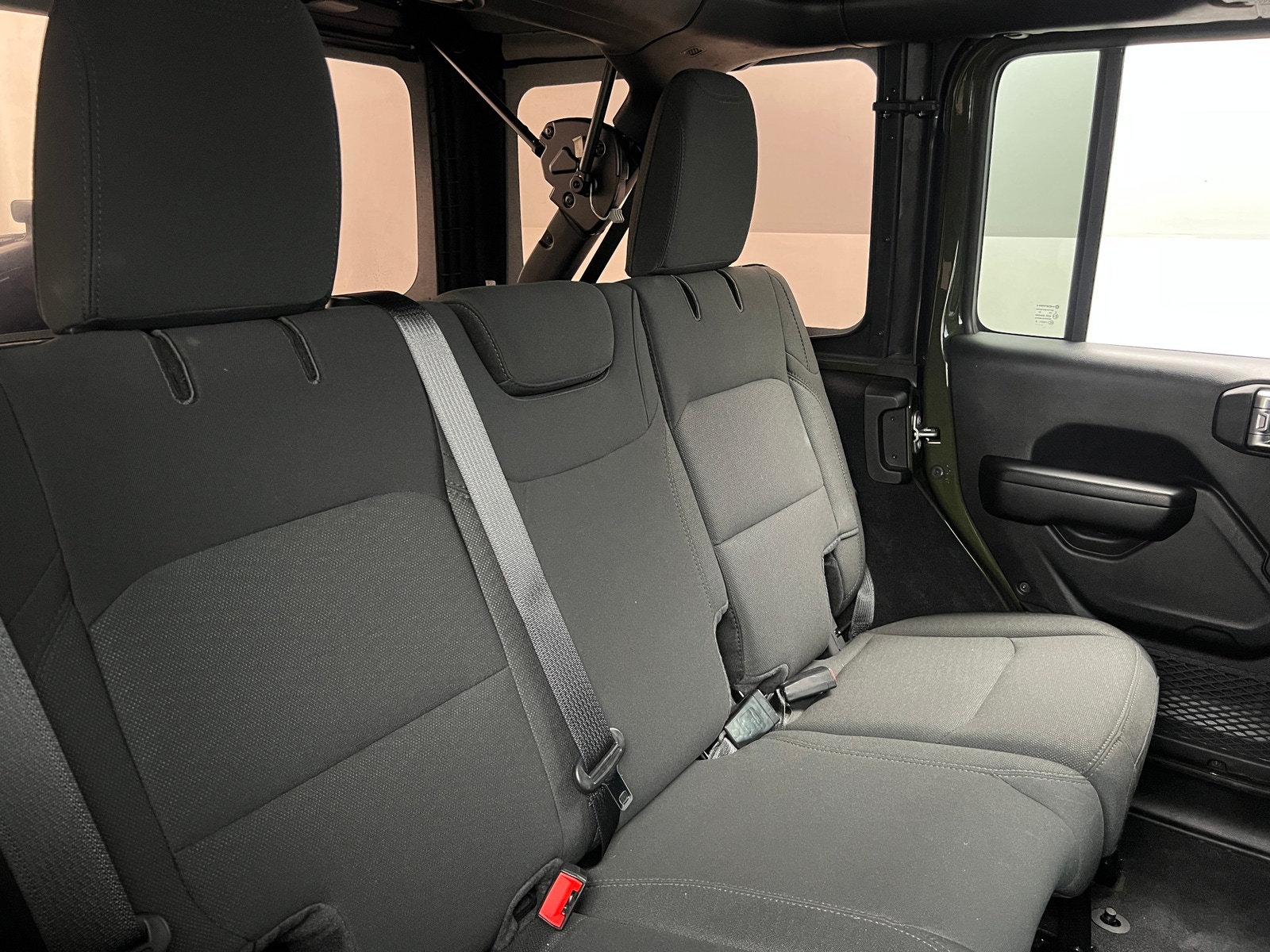 Thumbnail: 2021 Jeep Wrangler - 6