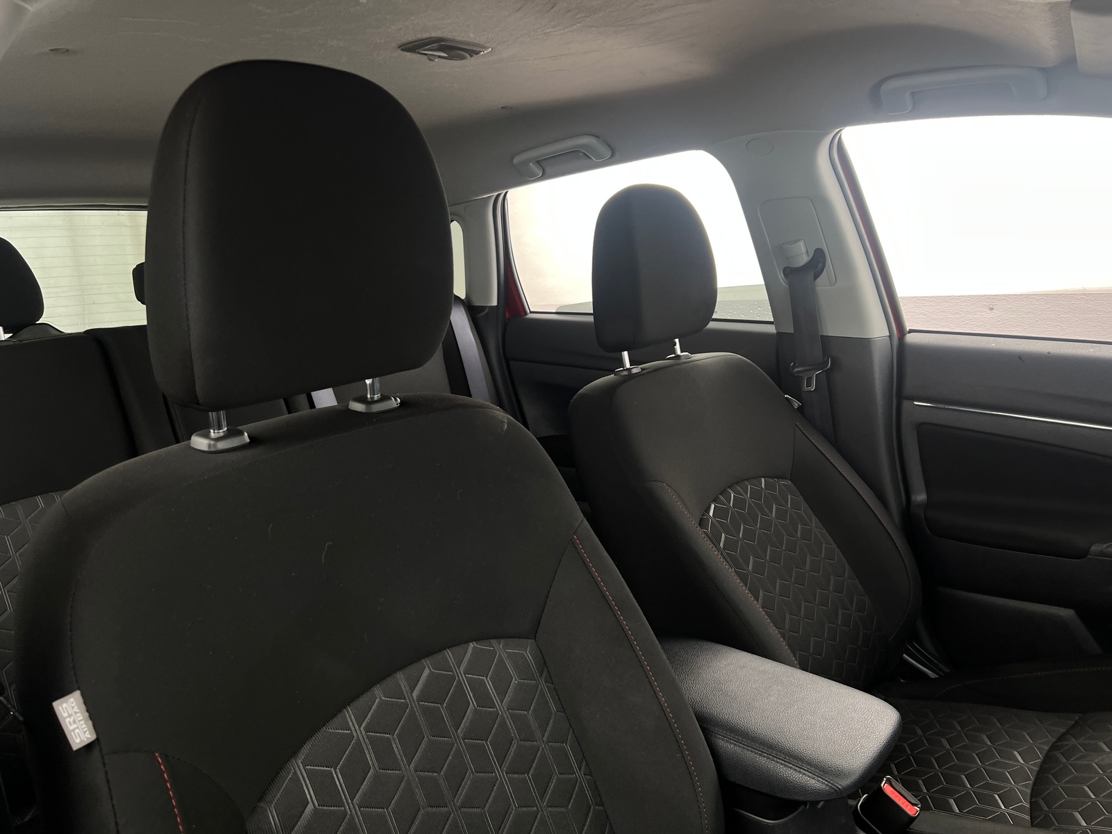 Thumbnail: 2022 Mitsubishi Outlander Sport - 2
