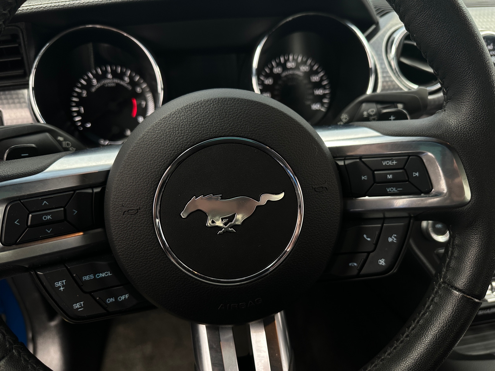 Thumbnail: 2017 Ford Mustang - 3