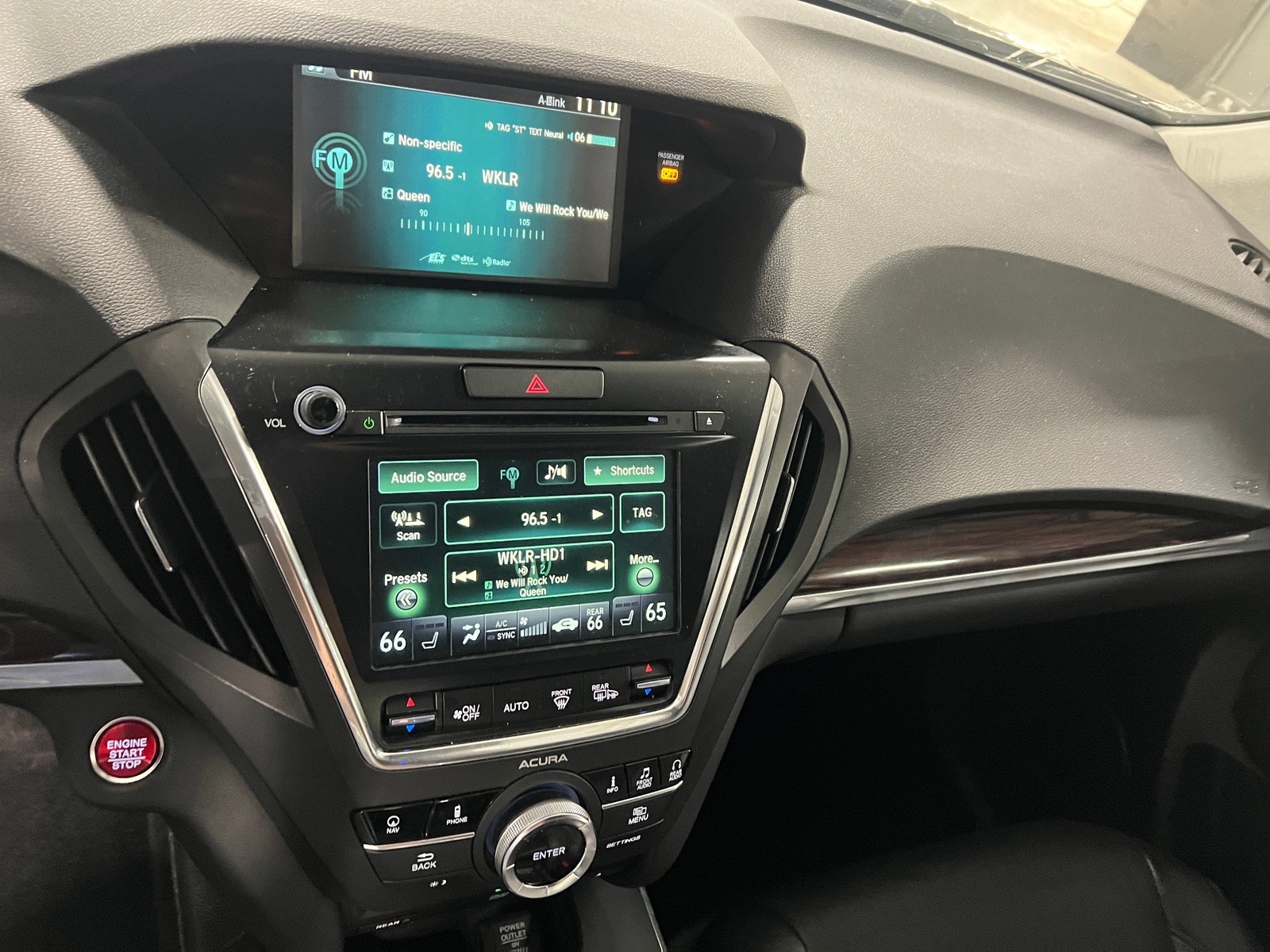 Thumbnail: 2016 Acura MDX - 3
