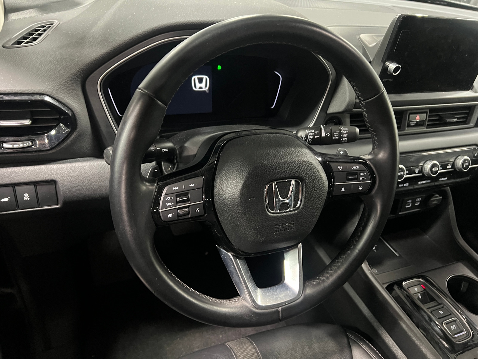 Thumbnail: 2023 Honda Pilot - 4