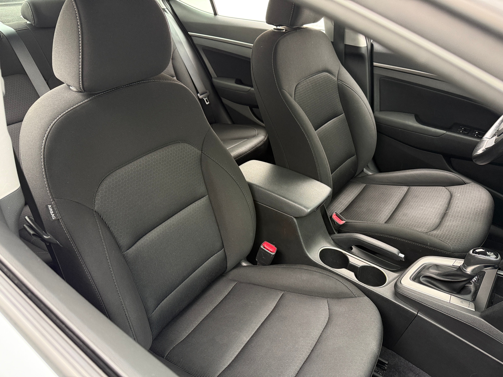 Thumbnail: 2018 Hyundai Elantra - 2
