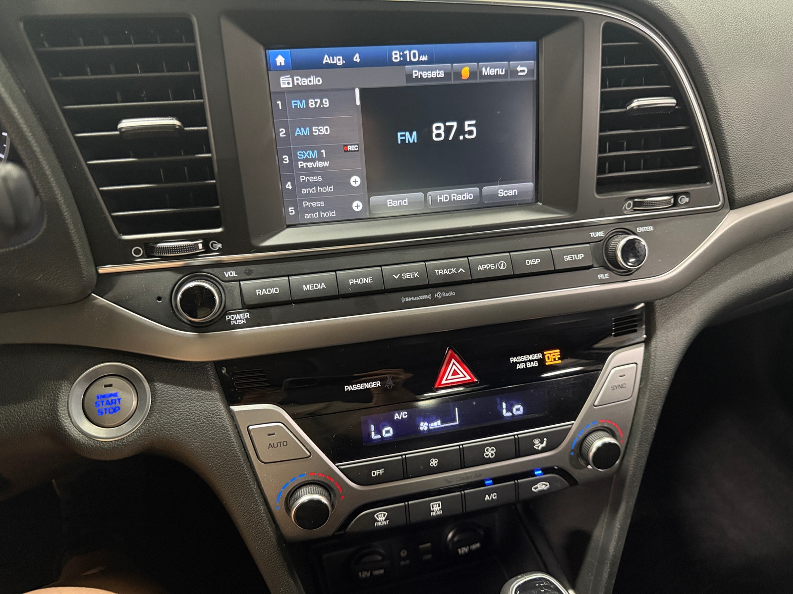 Thumbnail: 2018 Hyundai Elantra - 4