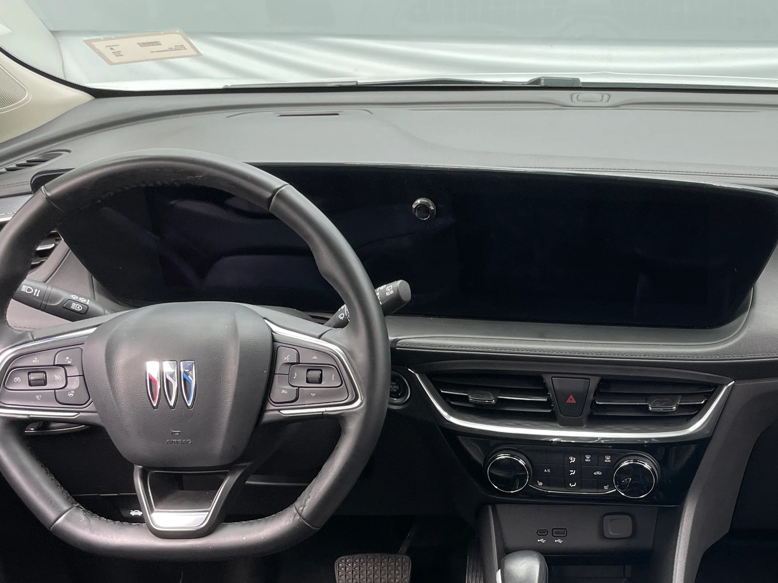Thumbnail: 2024 Buick Encore GX - 2
