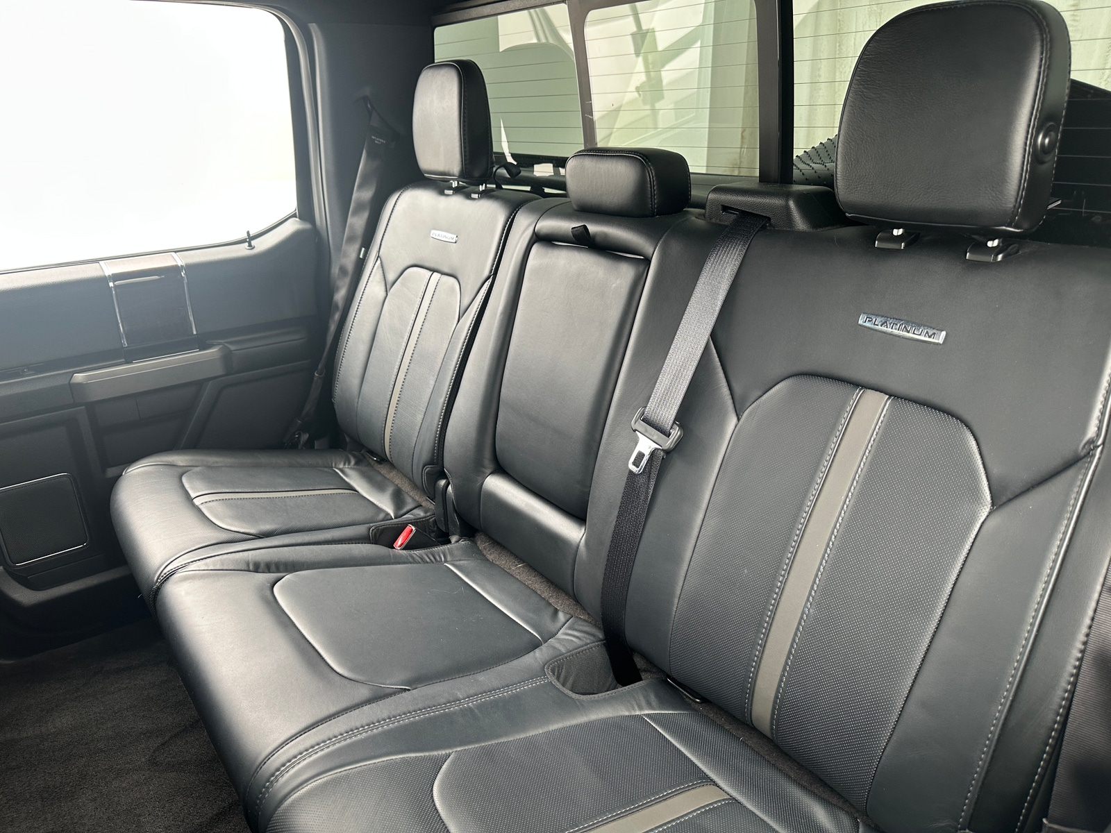 Thumbnail: 2017 Ford Econoline - 5