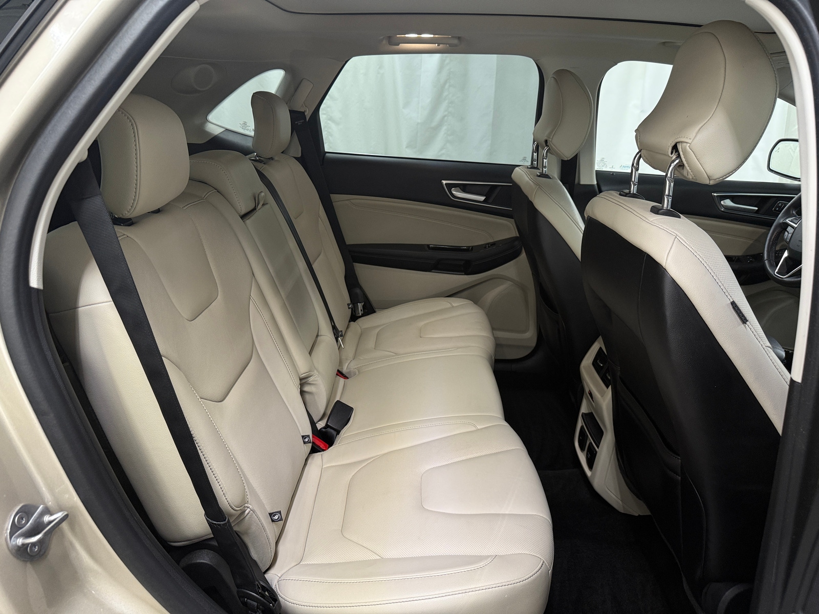 Thumbnail: 2017 Ford Edge - 5