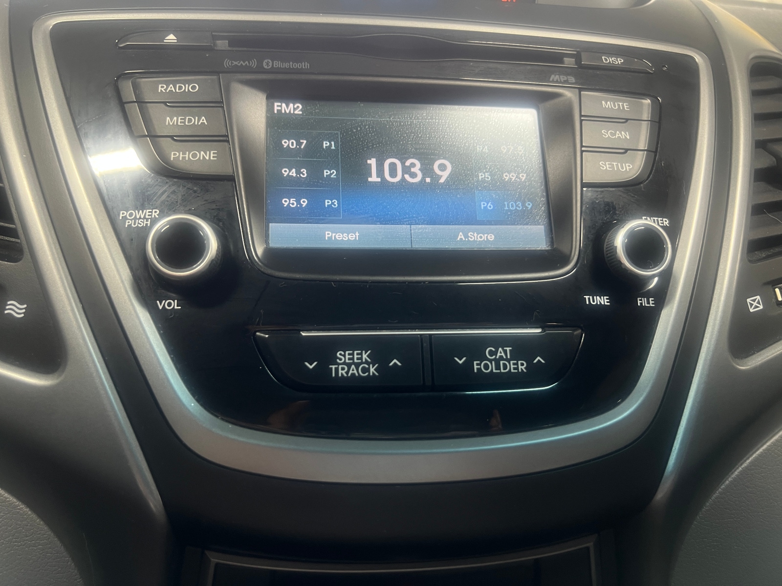 Thumbnail: 2015 Hyundai Elantra - 4