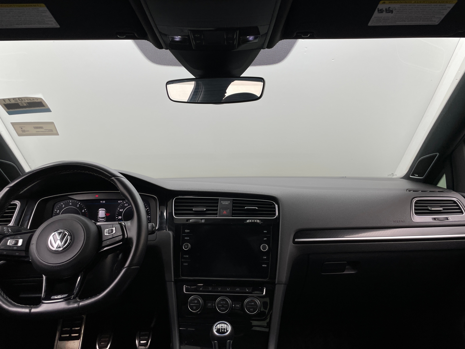 Thumbnail: 2019 Volkswagen Golf - 2