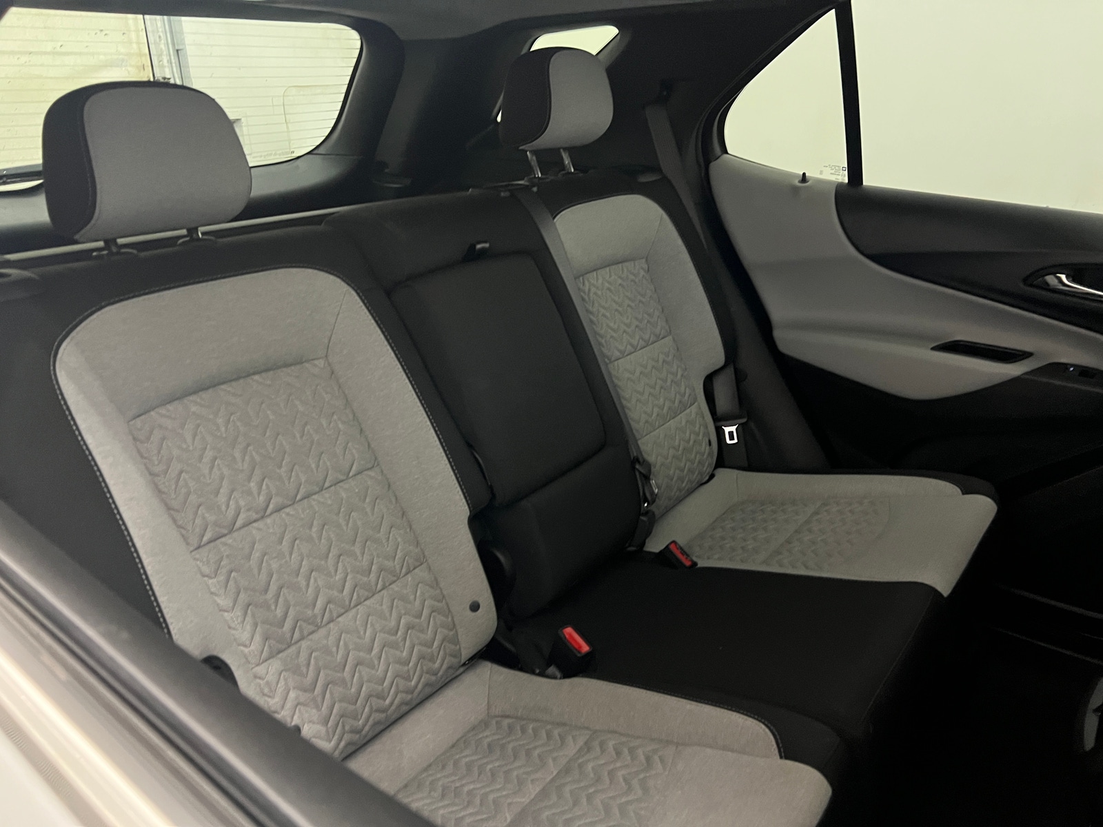 Thumbnail: 2022 Chevrolet Equinox - 6