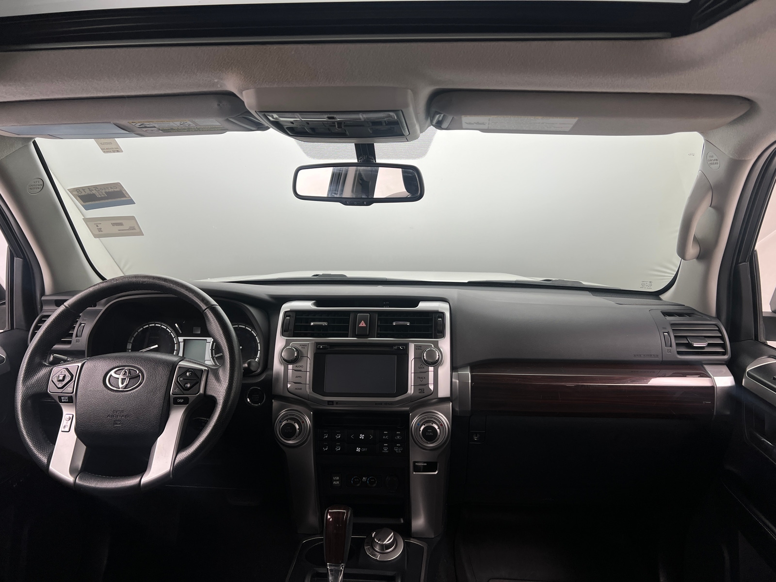 Thumbnail: 2016 Toyota 4Runner - 2