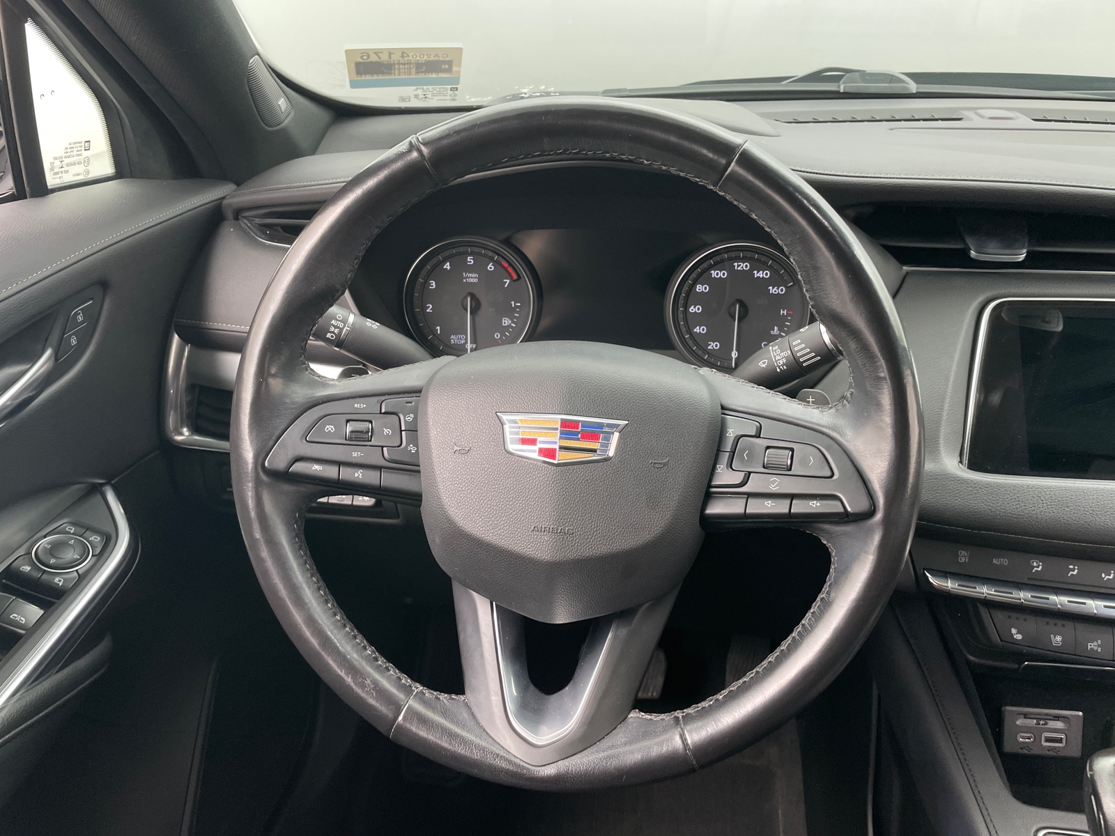 Thumbnail: 2019 Cadillac XT4 - 4