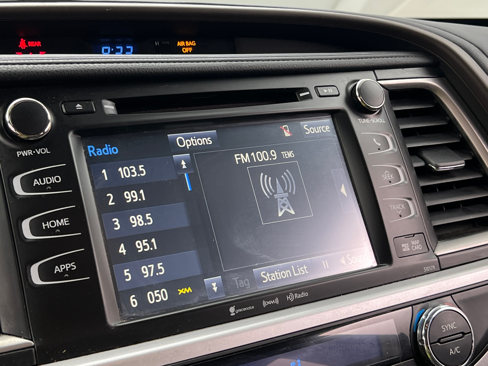 Thumbnail: 2017 Toyota Highlander - 3