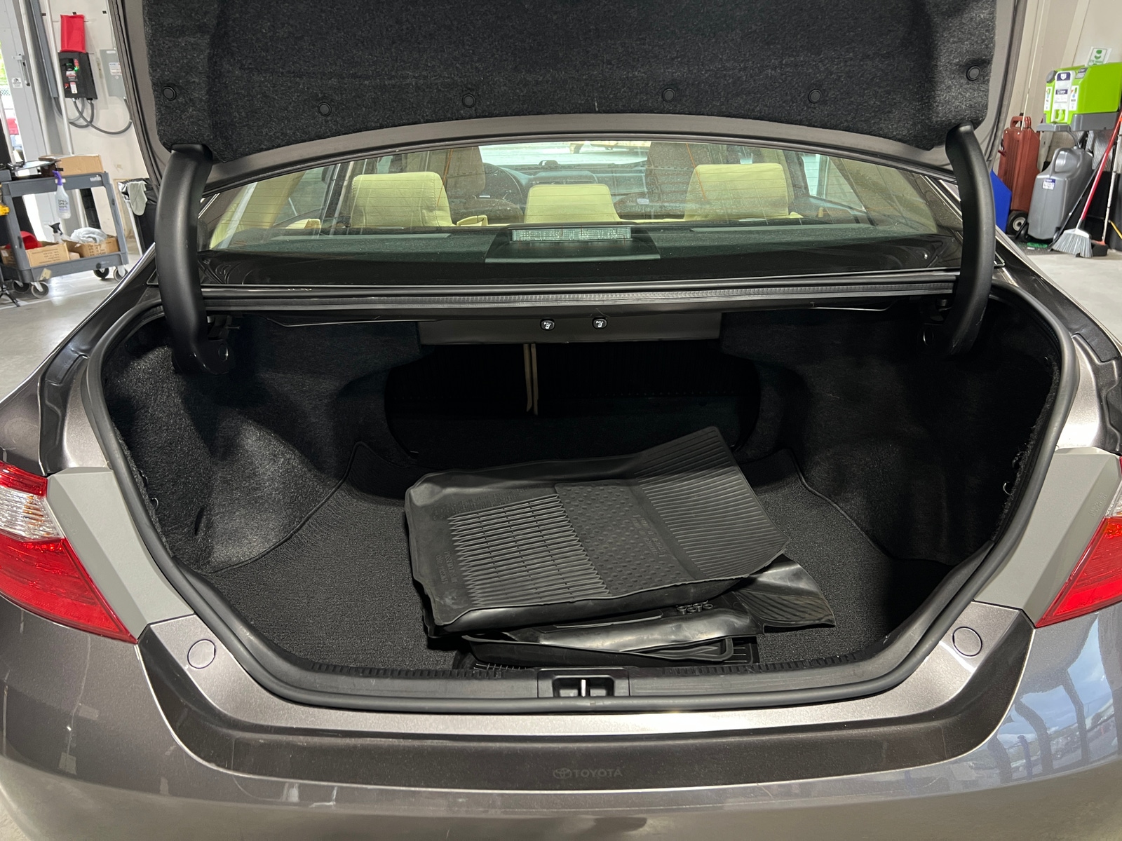 Thumbnail: 2017 Toyota Camry - 7