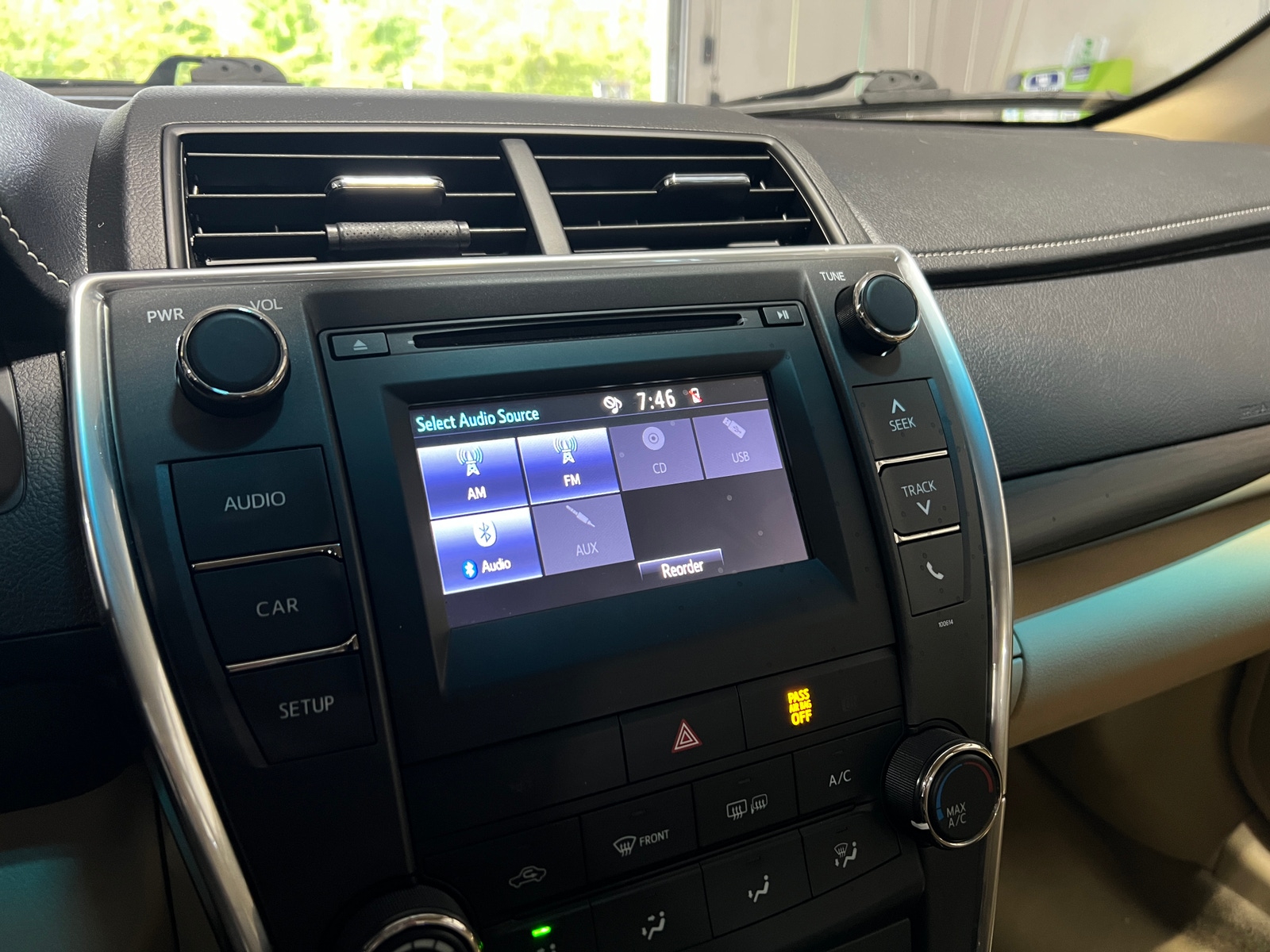 Thumbnail: 2017 Toyota Camry - 4