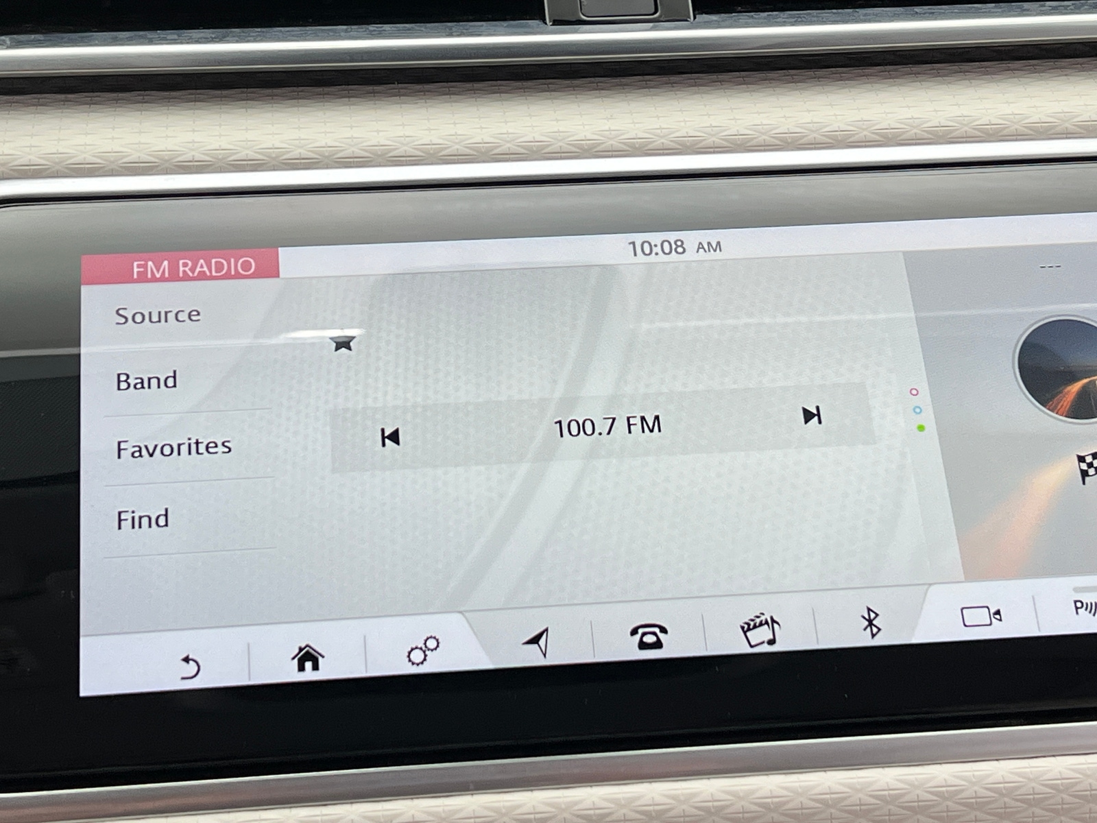 Thumbnail: 2020 Land Rover Range Rover Velar - 3