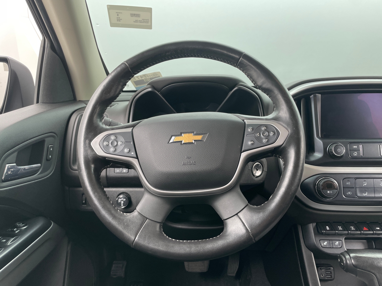 Thumbnail: 2019 Chevrolet Colorado - 4