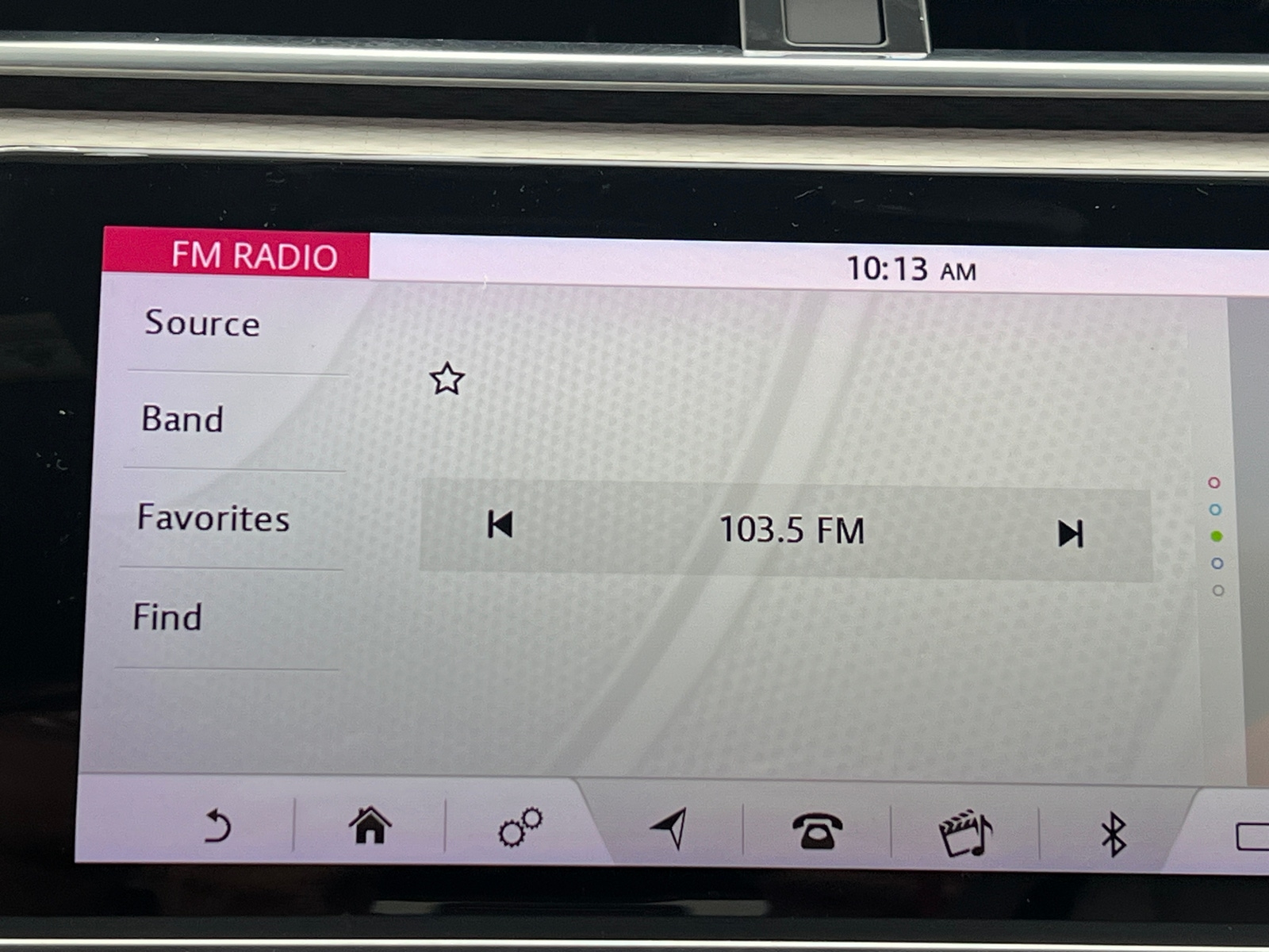 Thumbnail: 2019 Land Rover Range Rover Velar - 3