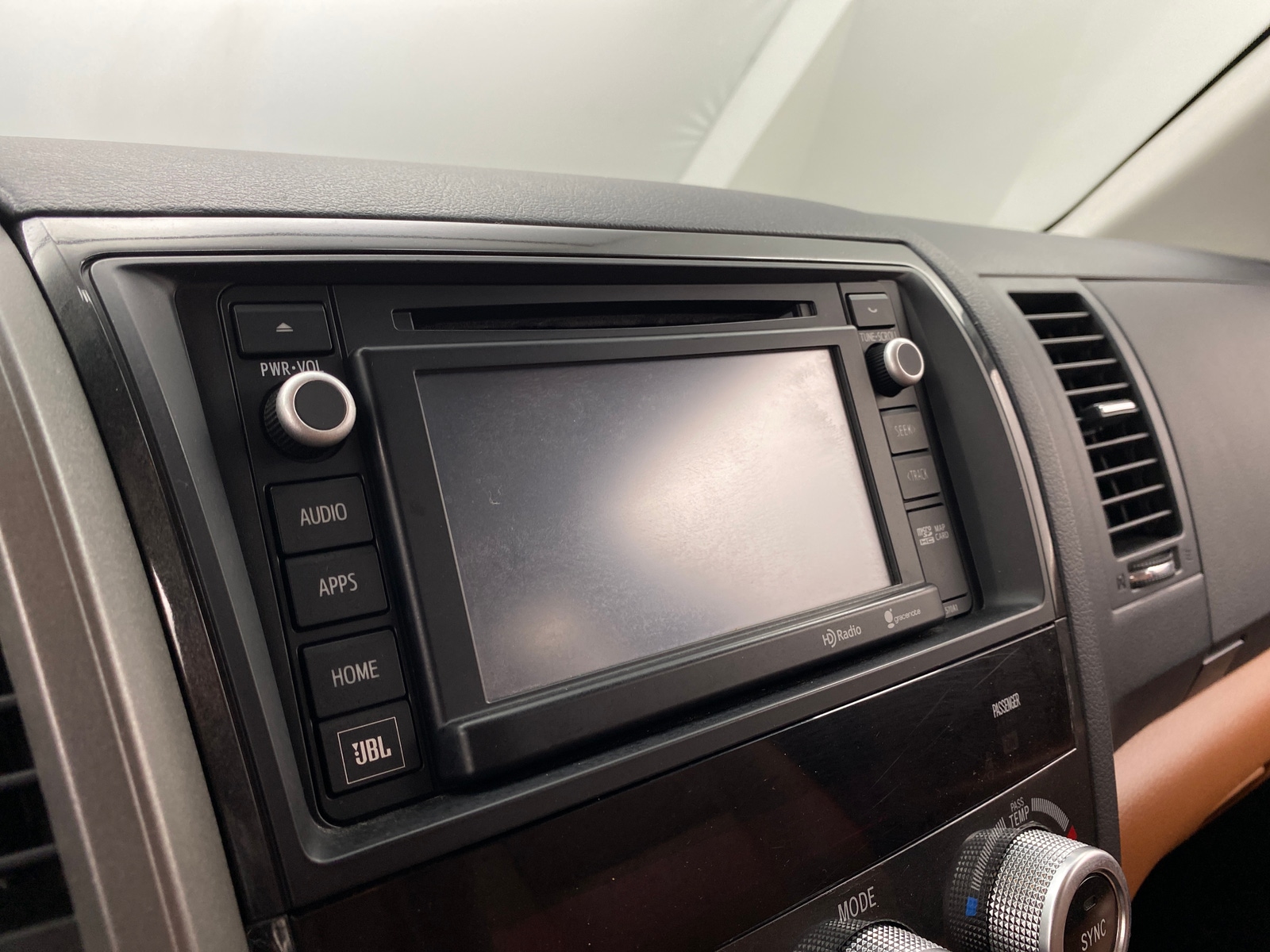 Thumbnail: 2015 Toyota Sequoia - 3