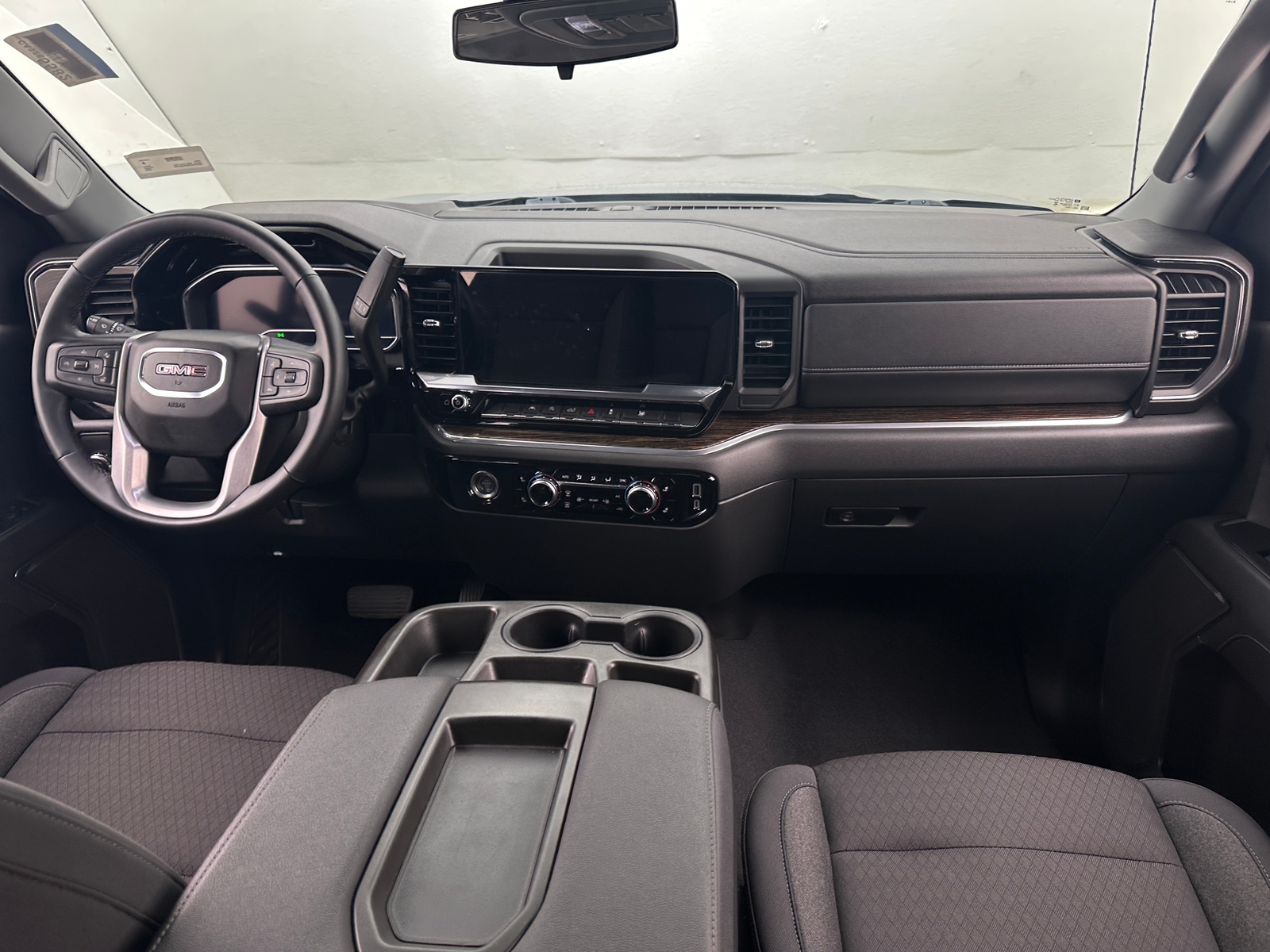 Thumbnail: 2023 GMC Sierra 1500 - 3