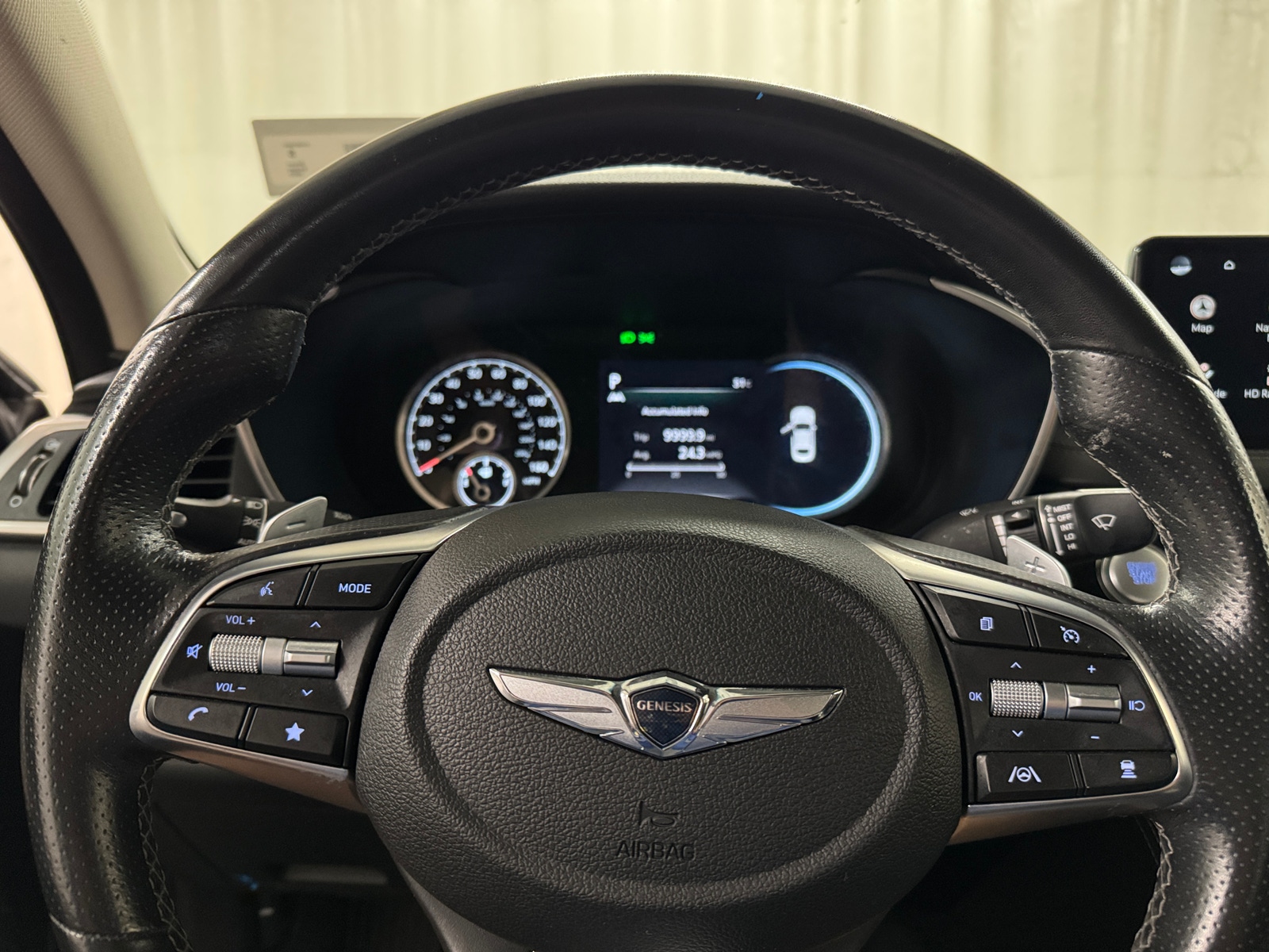 Thumbnail: 2022 Genesis G70 - 4