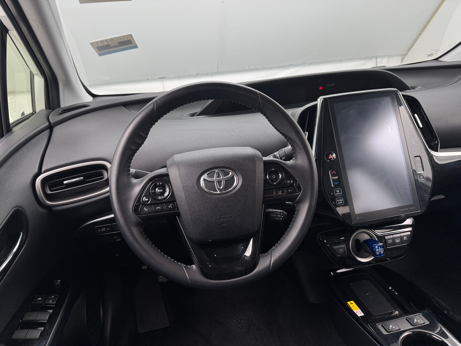Thumbnail: 2022 Toyota Prius Prime - 4